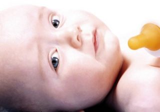  علایم نشانه آمادگی کودک جهت از شیر گرفتن