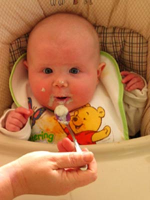 نکاتی درباره غذای نوزادان