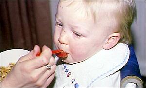  کودکان زیر یک سال غذای بی‌نمک بخورند