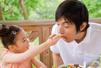 ده روش مناسب برای صرف صبحانه کودکان