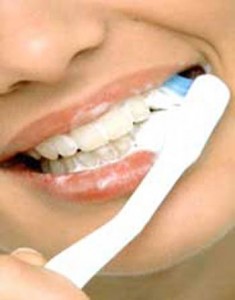 هر كودك شش ساله در ايران حداقل پنج دندان پوسيده دارد
