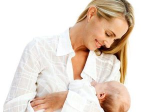 جلوگیری ابتلا آلرژی نوزاد با شیر مادر