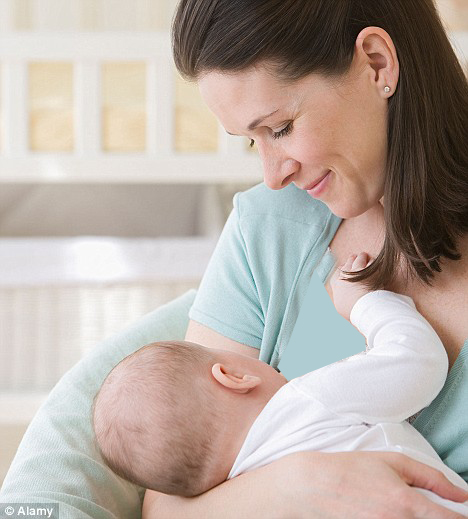 فواید شیرمادر در کاهش مرگ و میر کودک