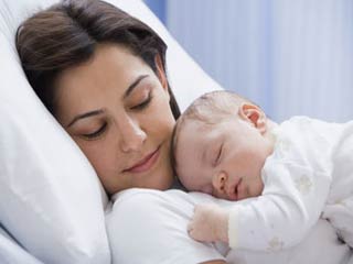 مهمترین فواید شیر دادن برای کودک و مادر